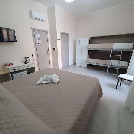 ゲストハウス Nazionale Dream 2